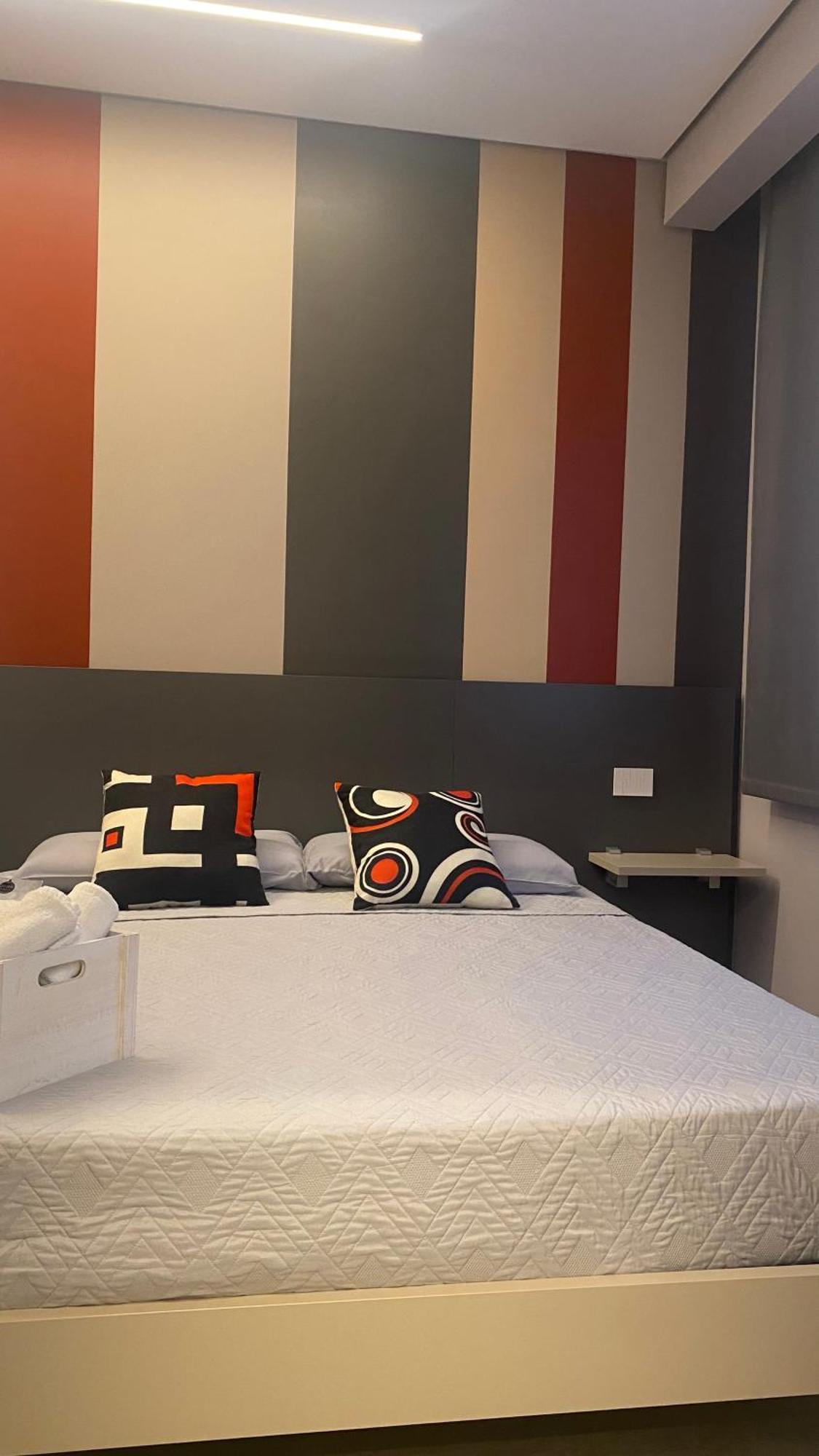 Grey House Guest House Luxury Latina Eksteriør billede